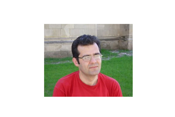 Lucian Dragos Bogdan: “Provocarile ma pot ajuta sa evoluez ca scriitor”